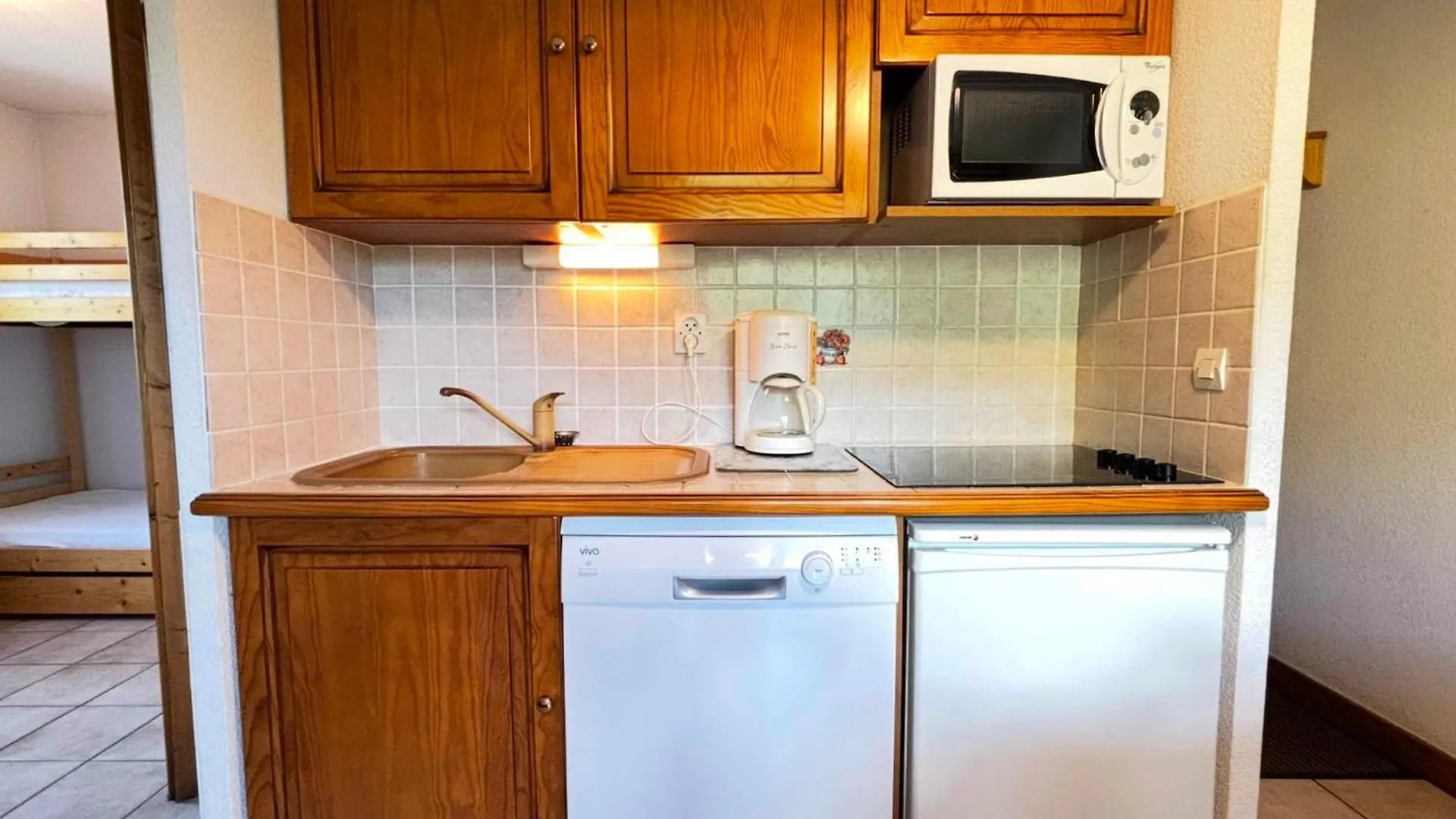 Appartamento Appartement Notre-Dame-de-Bellecombe, 3 pièces, 6 personnes - FR-1-505-134
